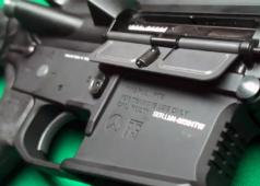 AST KSC LM4 Magpul PTS Screencap