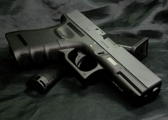 We Pistols