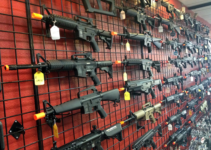 "David versus Goliath" In Airsoft Retail Popular Airsoft