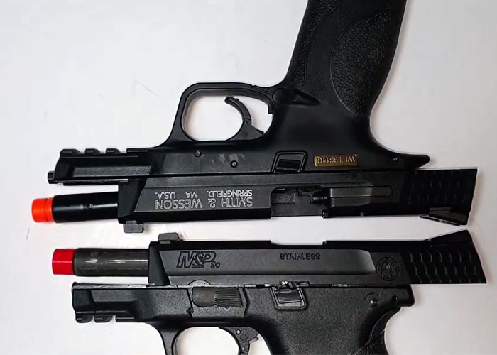 Gun Mask VFC M&P9C & WE M&P9 GBB Pistol Comparison