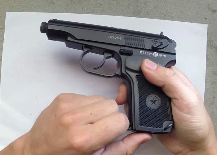Verage Airsoft Assembling The ICS BLE-PM2 Makarov