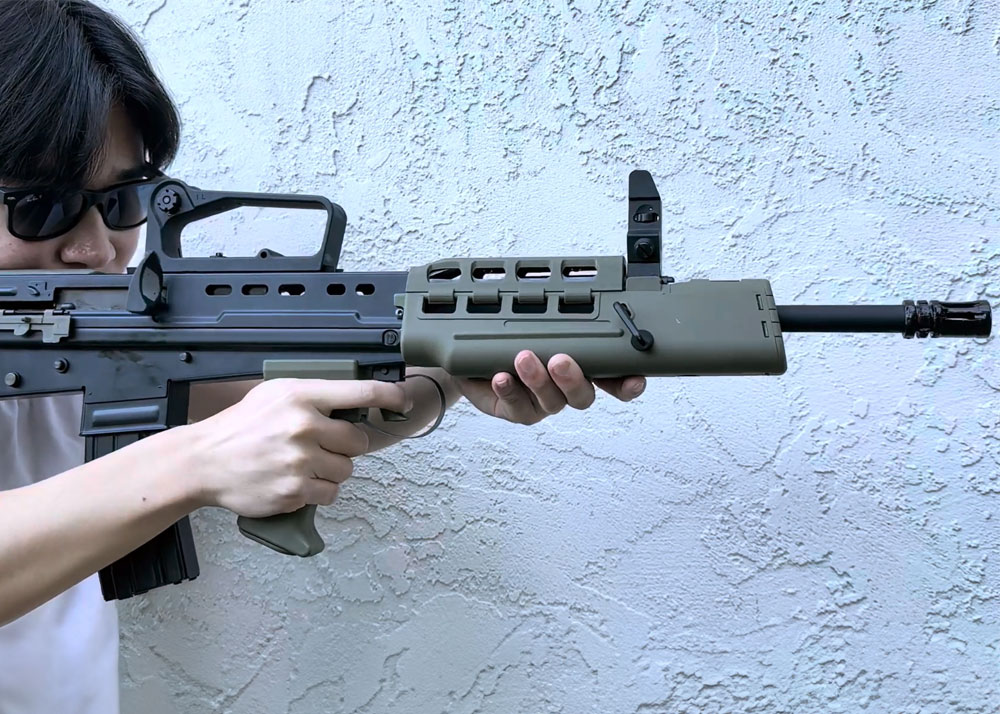 Airsoft Chay With The WE L85A2 GBB