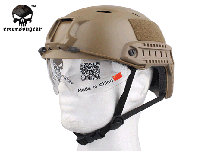 Emerson FAST Helmets with BuiltIn Goggles Popular Airsoft