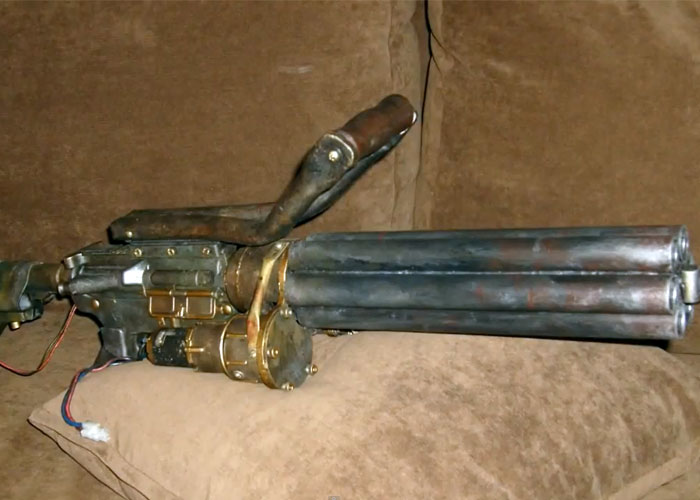 KillBuckets' Gold Leafed Airsoft Minigun Popular Airsoft