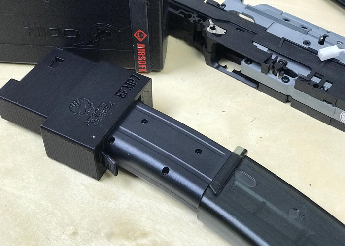 Airsoftjunkiez Odin Innovations M12 Speedloader MP7 Adapter