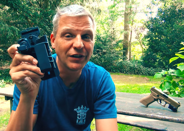 BB2K Airsoft Quantum Mechanics Condition 3 Holster