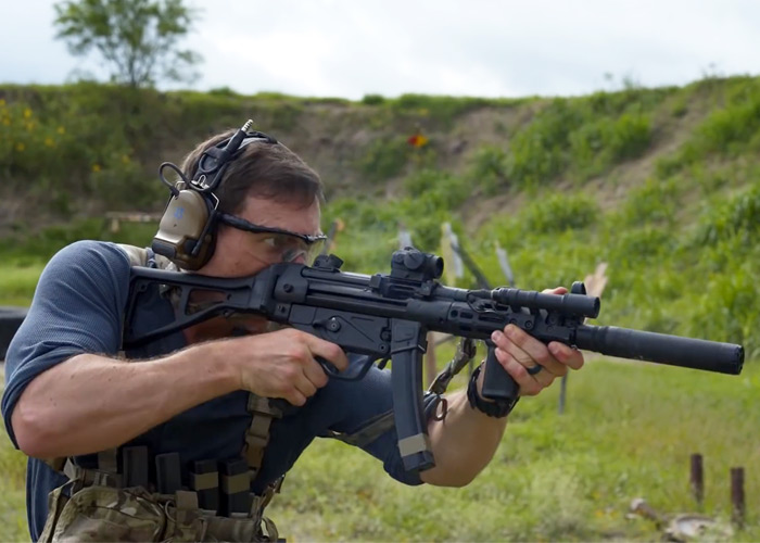 Garand Thumb On The H&K MP5 SMG
