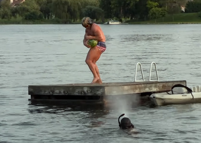 Bodybuilder vs The AI 40 Mike Grenade