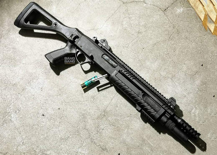 Bang Bang: VFC STF12 Gas Shotgun