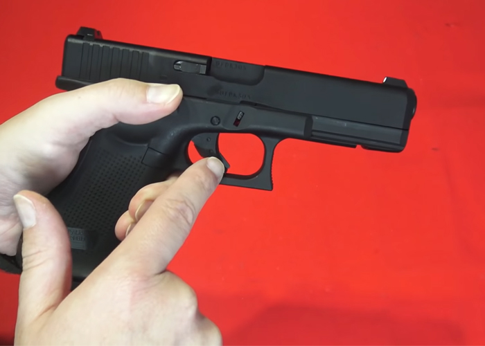 L'Antre du Dingo: Umarex Glock 17 GEN 5 GBB Review