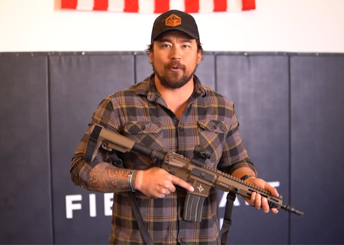 How To Hold An AR Carbine Popular Airsoft To The Airsoft World