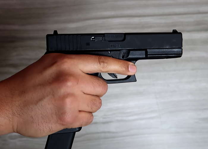 Geonox Airsoft: VFC Glock 18C GBB 