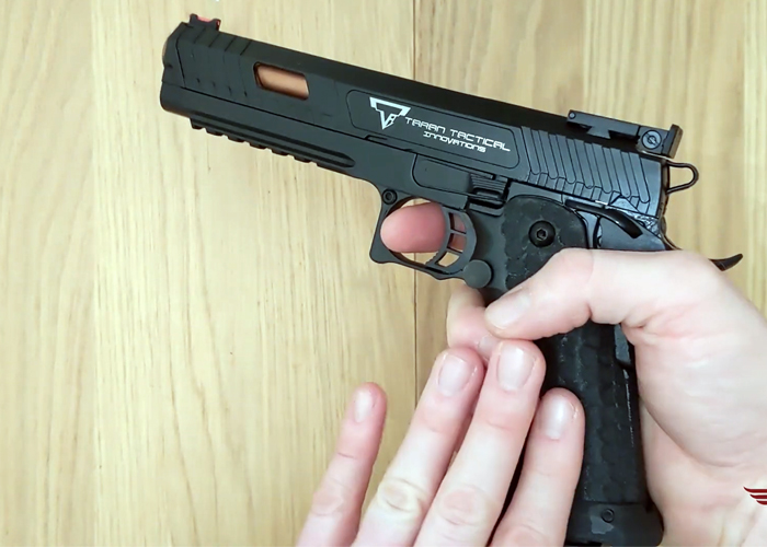 Pheas Airsoft's ARMY R601 GBB Pistol Unboxing