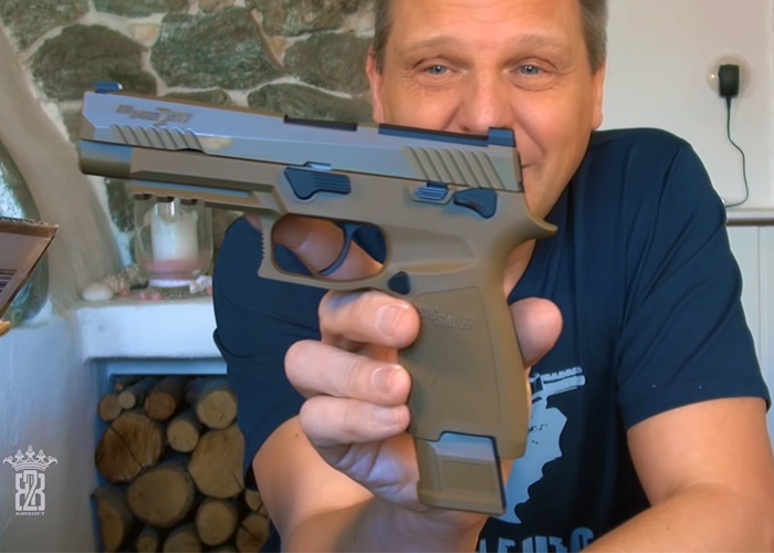 BB2K Airsoft Unboxes The SIG Sauer ProForce M17