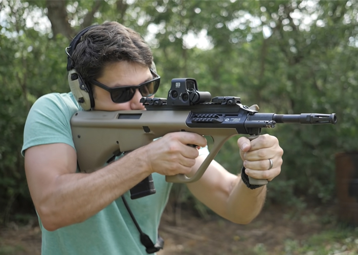 TFB: 7 Reasons Why A Steyr AUG Is Better Than An AR-15 
