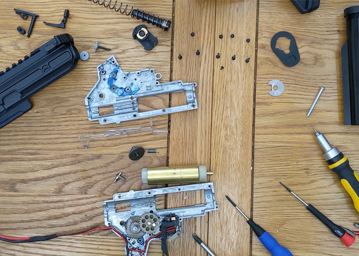 Pheas Airsoft DYTAC SLR B15 Carbine Disassembly 