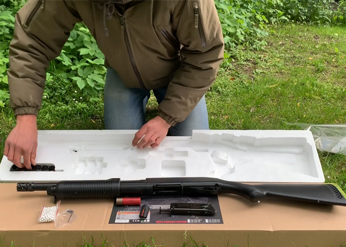 Clive Dandridge CYMA CM.356 Tactical Airsoft Shotgun Unboxing