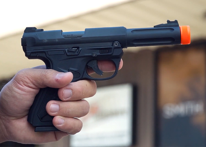 Fox Airsoft: Action Army AAP-01