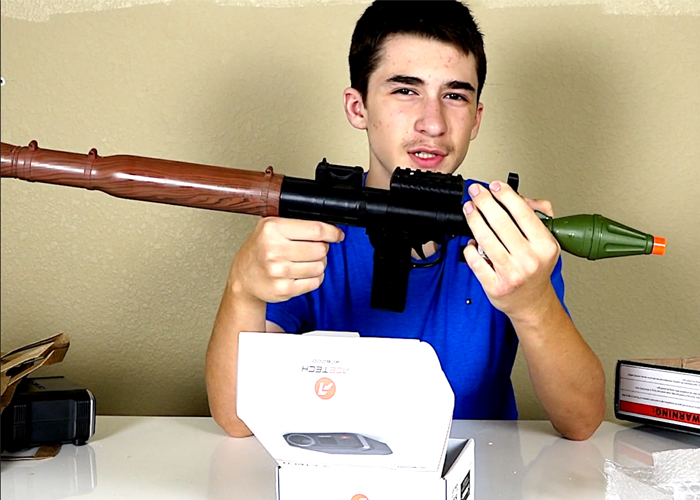 Happyfamily1004 $20 Airsoft RPG Unboxing