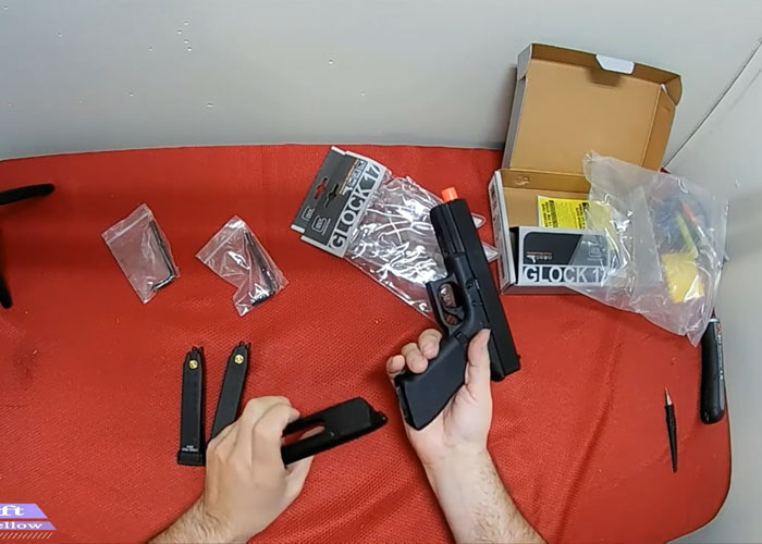 Airsoft Marshmellow Elite Force Glock 17 Gen.4 GBB Unboxing