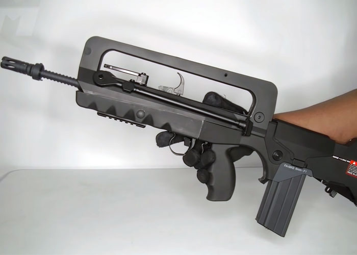 Airsoft Mike's Forgotten AEGs: Cybergun FAMAS F1 EVO