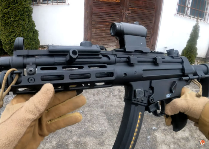 AirsofftNEXT Inc. CYMA CM.041G Shooting Test & Quick Review