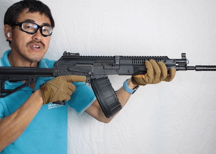 Mach Sakai: LCT LCK16 AEG With Drum Magazine