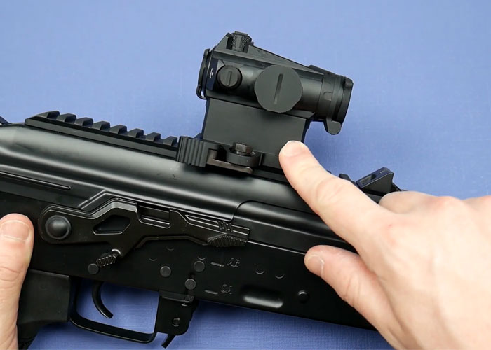 Scarfab94 xFORCE XFR01 Red Dot Sight Review