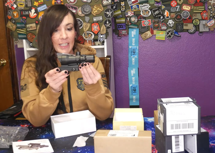Unicorn Leah Unboxes Affordable Airsoft Optics & Tools