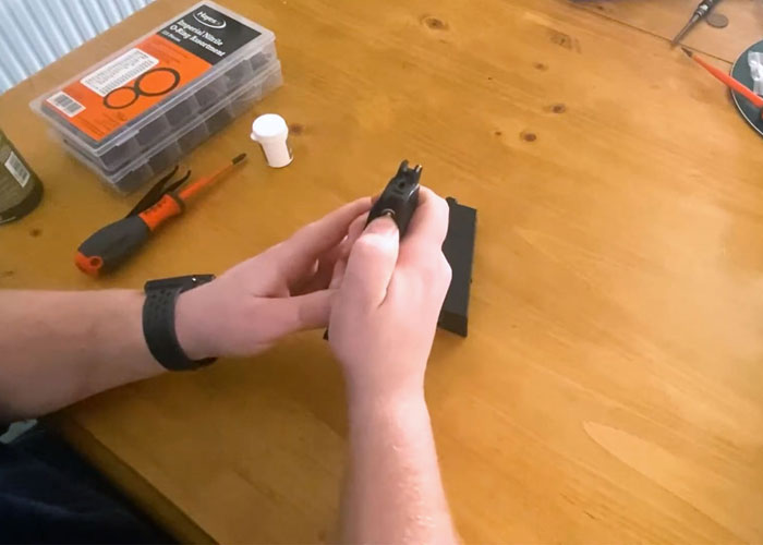 Fixing Leaking RAVEN EU Gas Mags Popular Airsoft To The