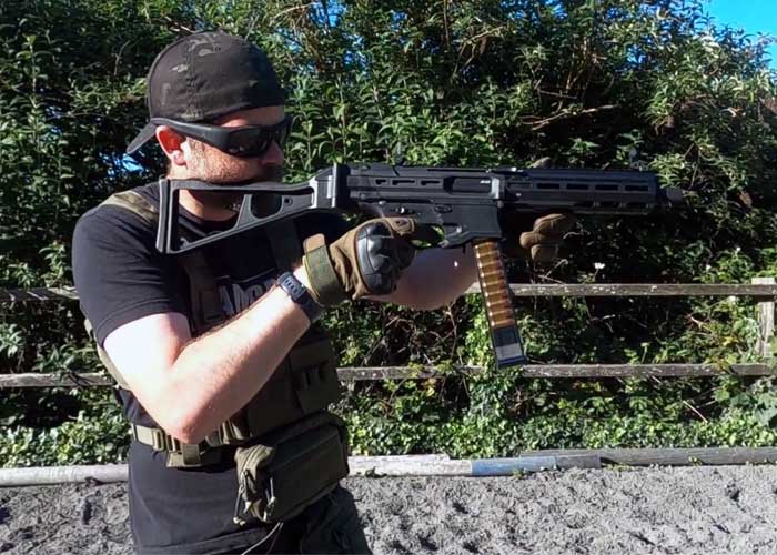 PewPew Paladin: G&G Armament PCC45 AEG
