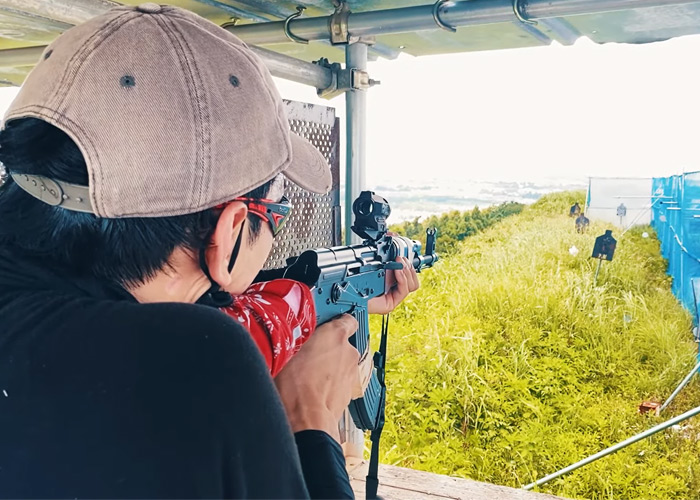 Maydaysan Gaming How Is The Tokyo Marui AKM GBBR's Performance Outdoors?