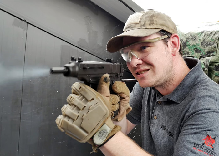 DTW Airsoft: Unboxing the KWA KZ.61