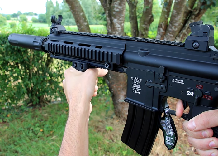 が大特価！ 新品即納 {MIL}BOLT AIRSOFT ボルトエアソフト 電動アサルトライフル HK416 DEVGRU  本体セット 日本仕様 BR-12-BK-B 18歳以上専用 20150223