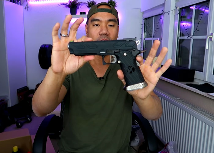 Geonox Airsoft: SAC AW Custom HX2302 GBB Pistol
