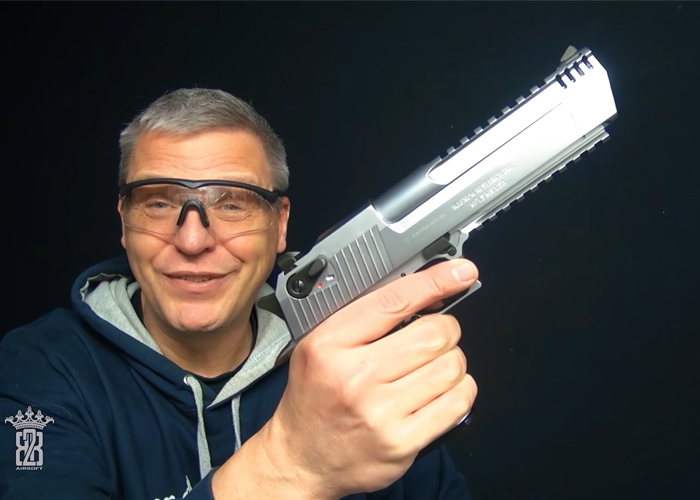 BB2K Airsoft: Cybergun Desert Eagle XIX L6 Magnum Research