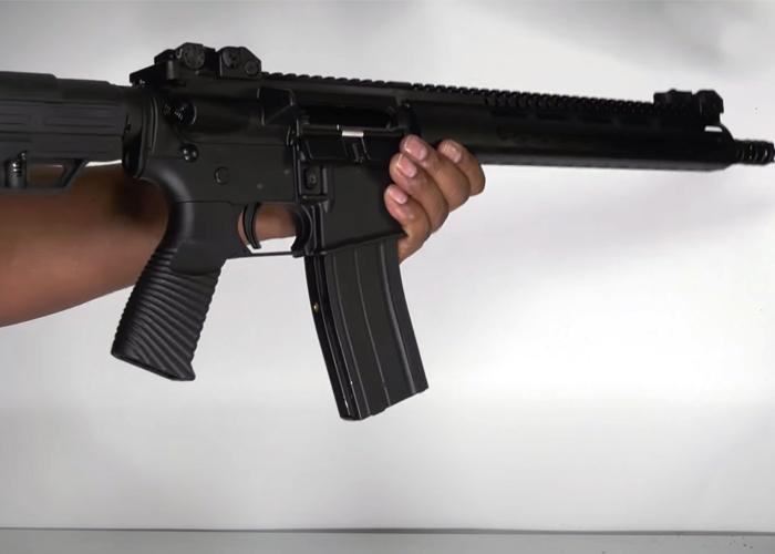 Airsoft Mike: Golden Eagle MC6642 GBBR Unboxing