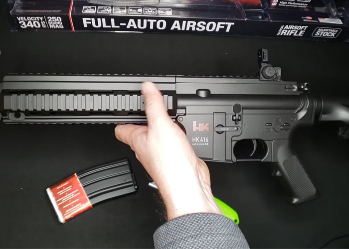 Salty Old Gamer: Extreme Budget HK416 AEG Review