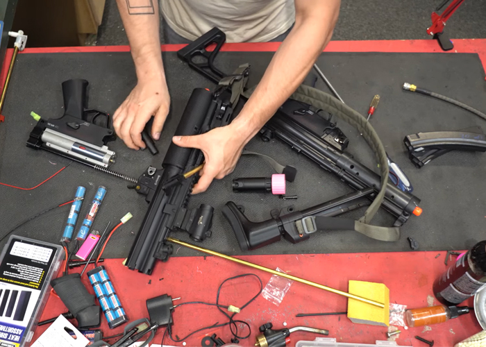 Airsoft Headquarters Comparison Of Elite Force MP5SD6 Elite & Competition Models
