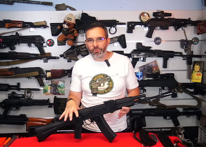 L'antre Du Dingo: Cybergun AK74MN AEG
