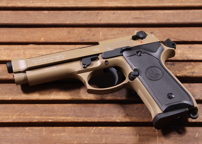 Timerzanov Airsoft Umarex/SRC Beretta MOD.92 FS FDE Gas Blowback