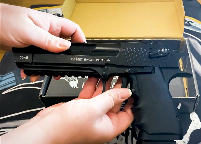 Black Reapers Cahors: Cybergun/KWC Desert Eagle L6 CO2*