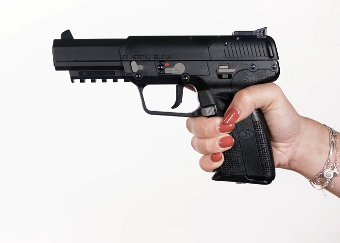 Destockage Games Marushin Five Seven GBB Pistol
