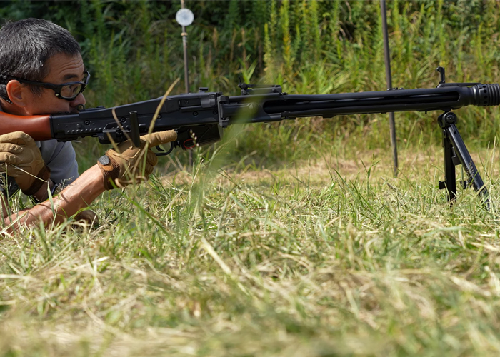 Mach Sakai With The S&T MG42 AEG