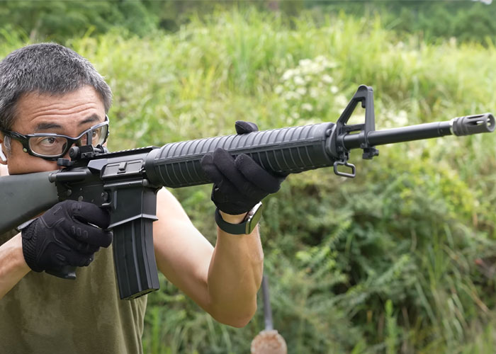 Mach Sakai: King Arms FN M16A4 AEG