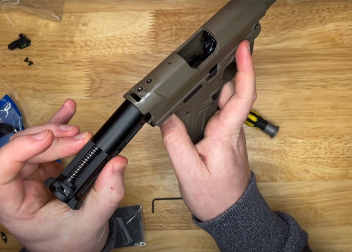 AAP01 Airsoft Pistol 5KU BBU Upgrade Popular Airsoft To The Airsoft World