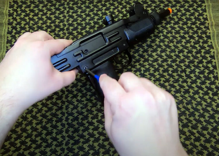 That BB Guy KWC UZI Gas Blowback Disassembly