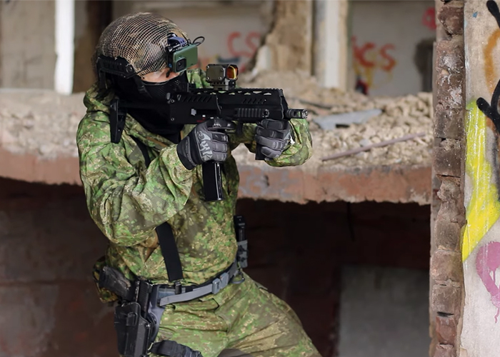 Glitch Army Airsoft Not The Best MP7 GBB