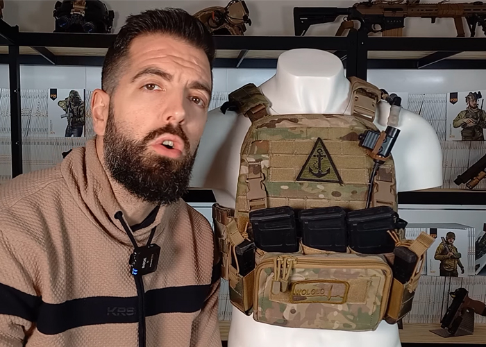 0'20 Magazine Configuring Your Vest Before Playing Airsoft