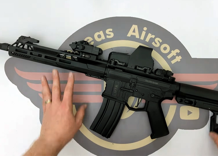 Pheas Airsoft Double Eagle UTR556 AEG Disassembly